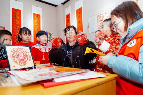 賞年畫 過大年丨蘭州榆中 傳統(tǒng)文化煥新姿，藝術(shù)交流迎新春
